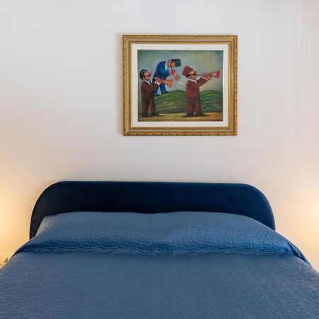 Antico Mercato Di Ortigia Lovely Apartment Siraküza Dış mekan fotoğraf