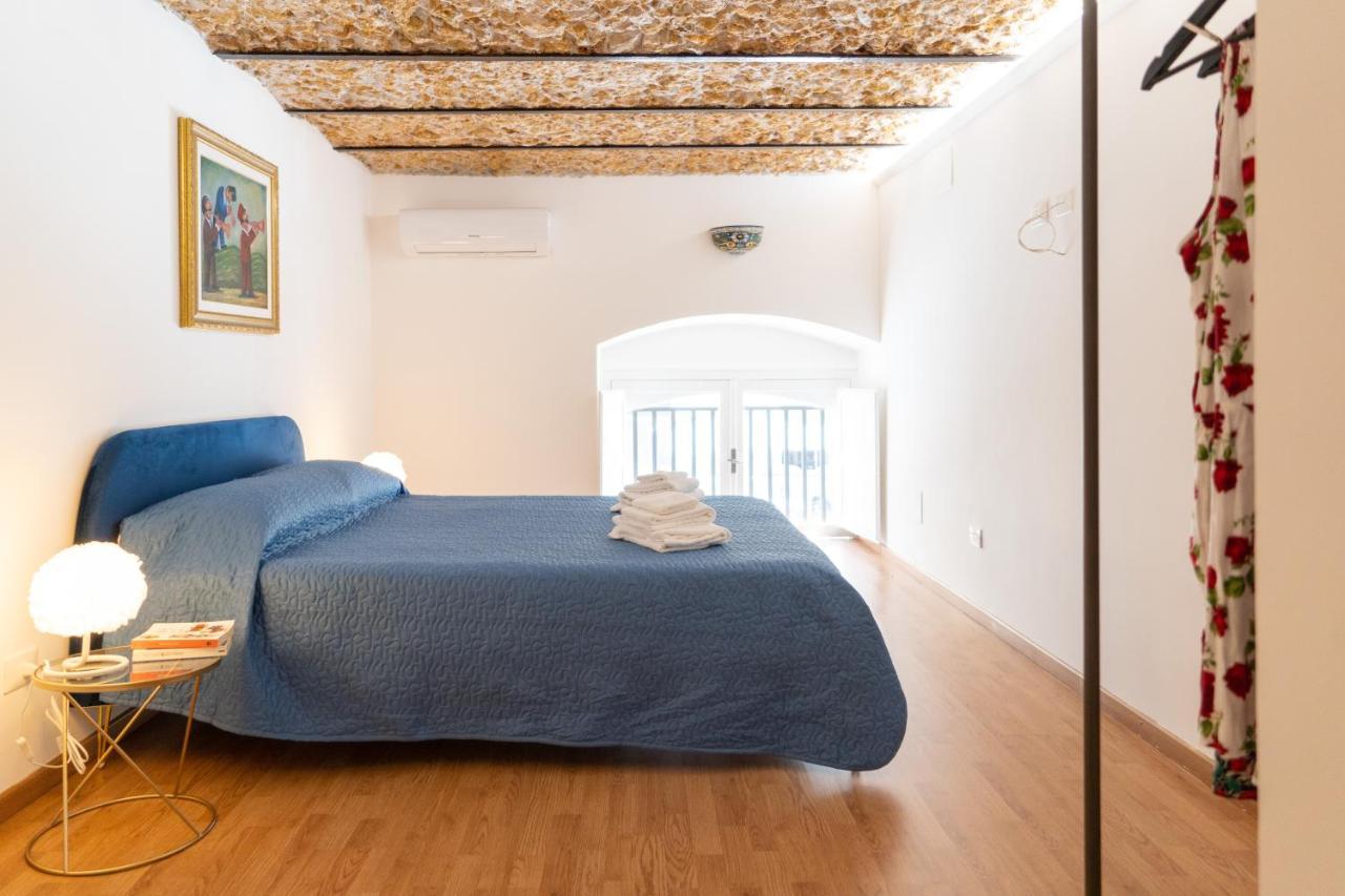 Antico Mercato Di Ortigia Lovely Apartment Siraküza Dış mekan fotoğraf